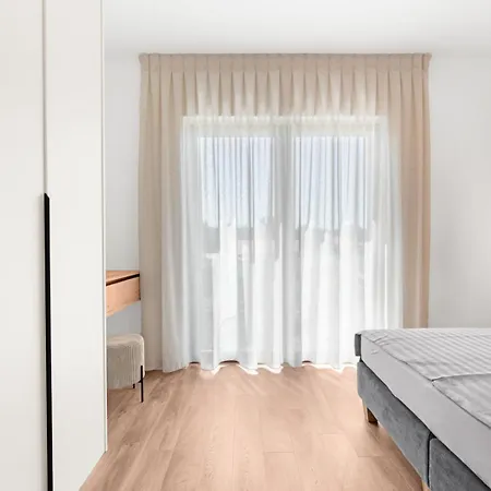 Venera - For Five People * Porec